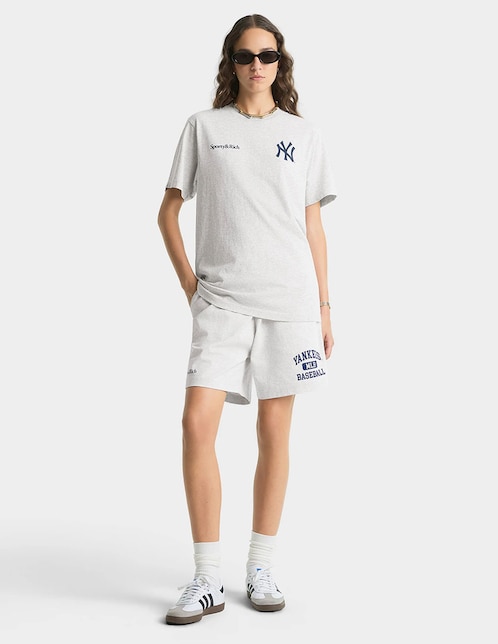 Playera manga corta cuello redondo para mujer 1