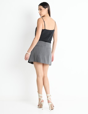 Falda mini Pinko a la cadera