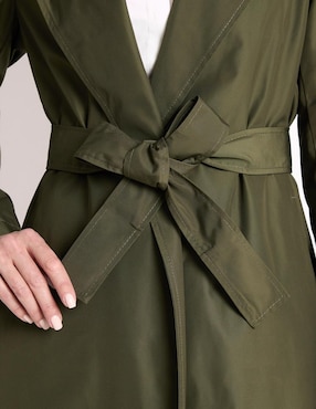 Gabardina con bolsillos para hombre