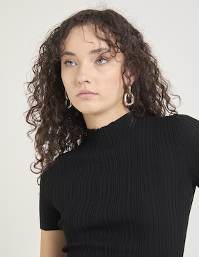 Playera manga corta Hugo cuello alto para mujer