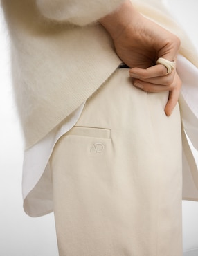 Pantalón Adolfo Dominguez straight para mujer