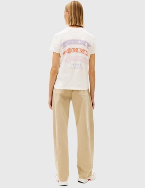 Playera manga corta Tommy Jeans cuello redondo para mujer