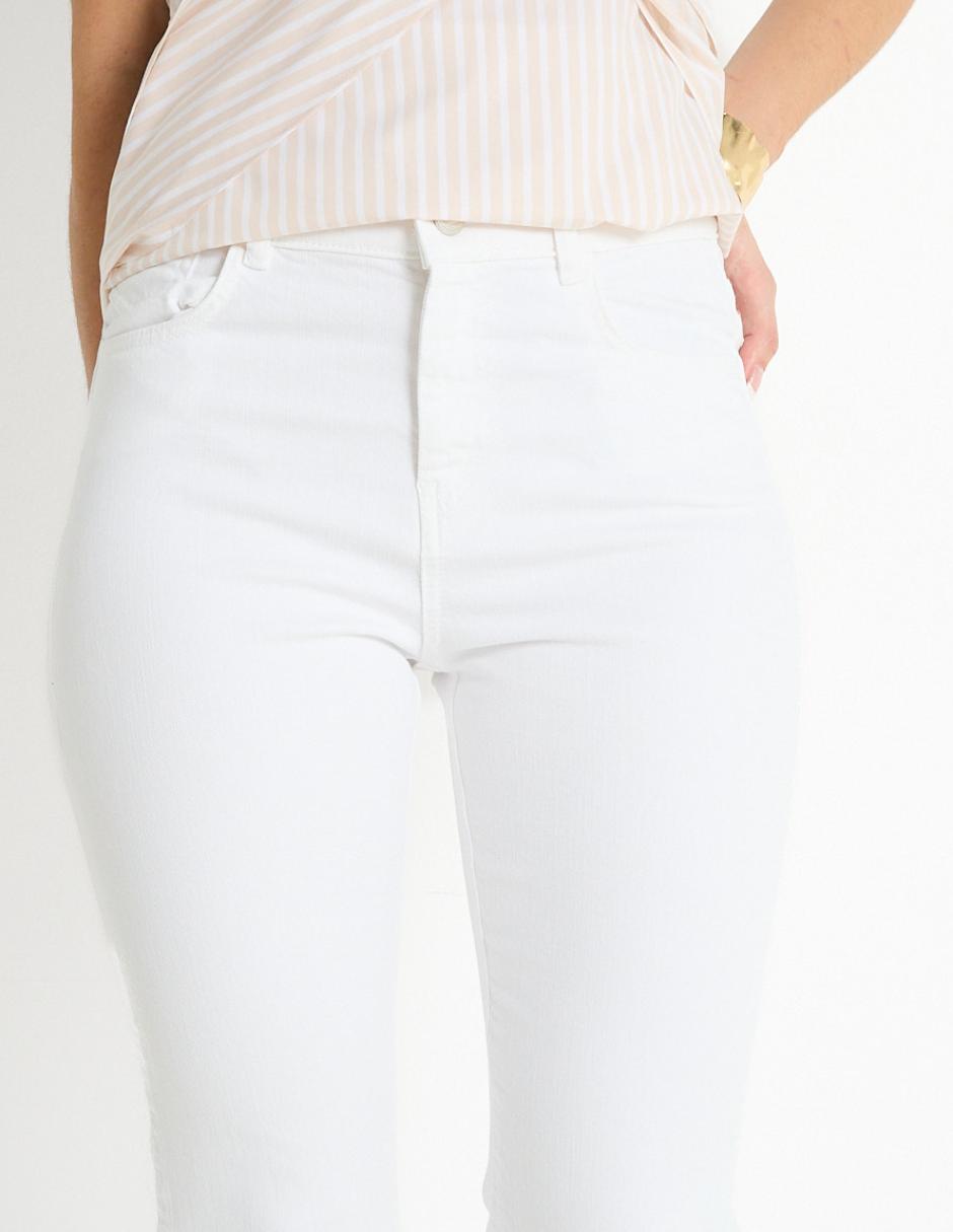 Jeans slim para mujer 4