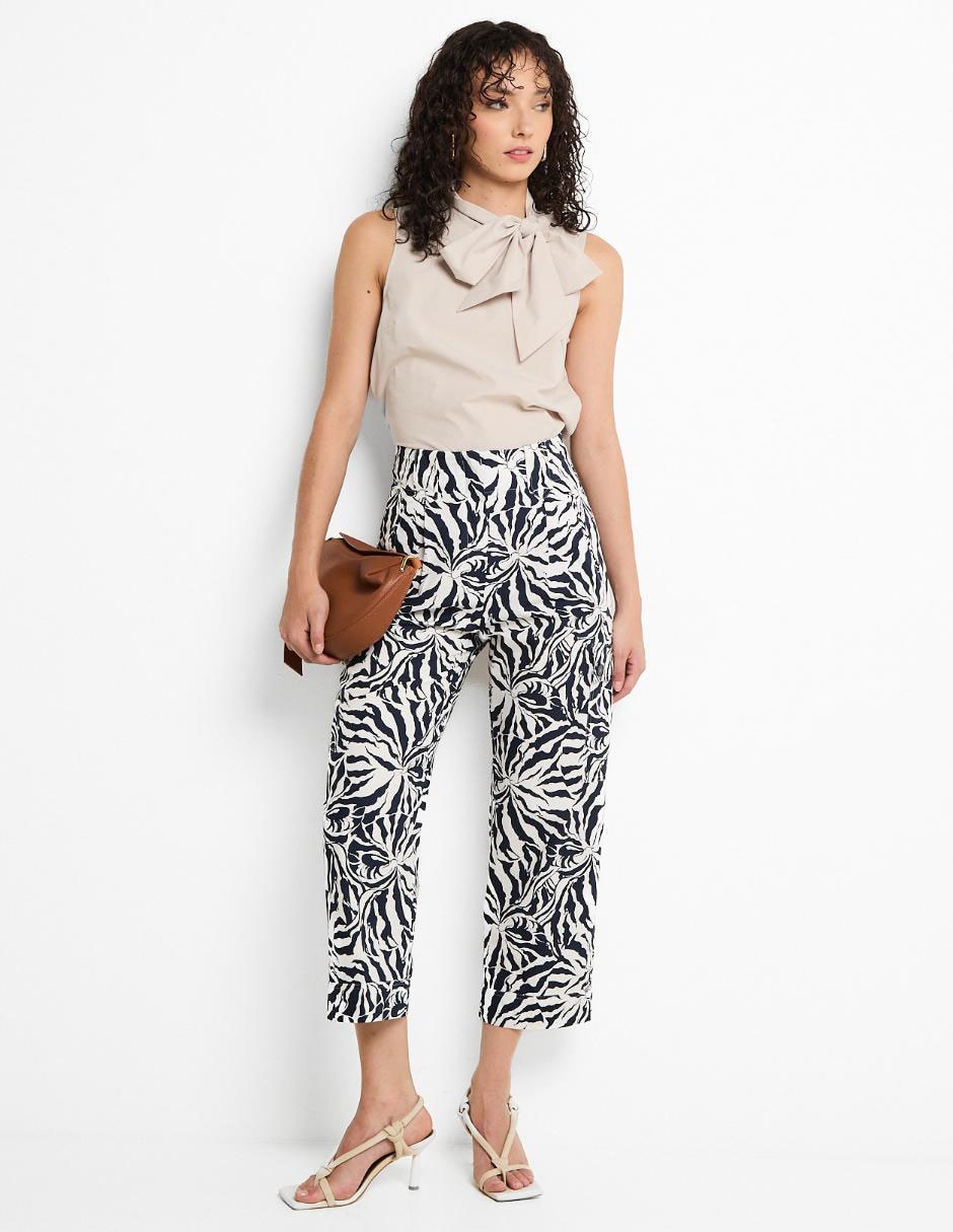 Pantalón capri slim para mujer 3