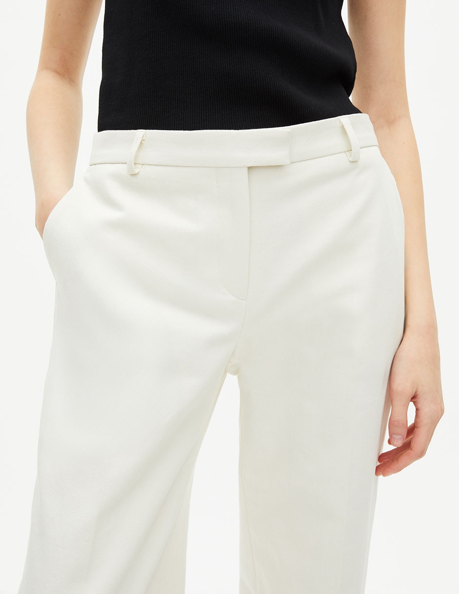 Pantalón slim para mujer 3