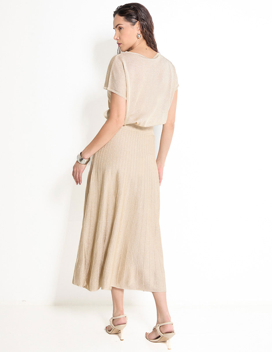 Falda crop a la cintura 2