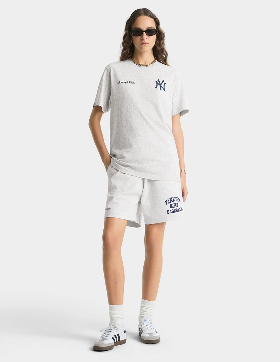 Playera manga corta cuello redondo para mujer