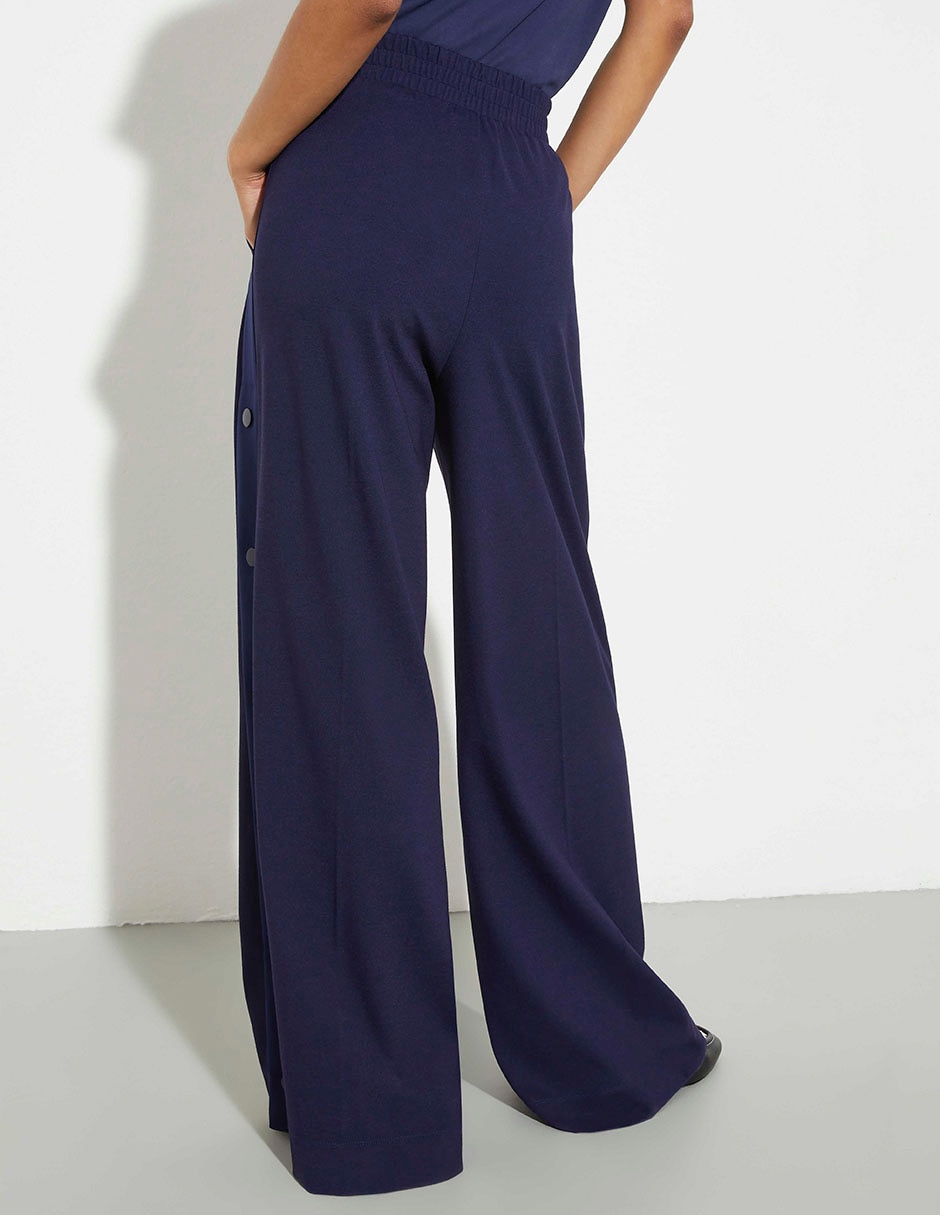 Pantalón relaxed acampanado para mujer 2