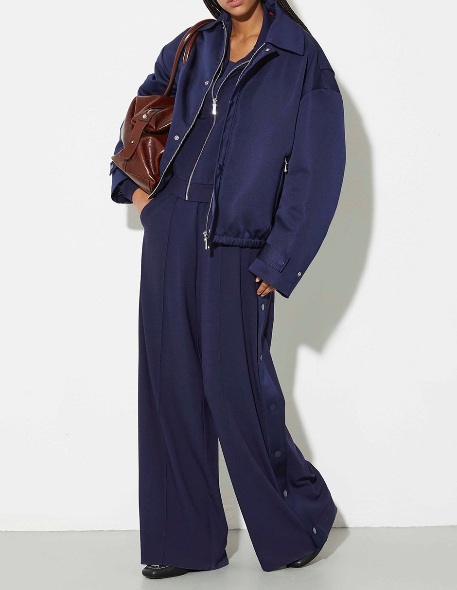 Pantalón relaxed acampanado para mujer 5