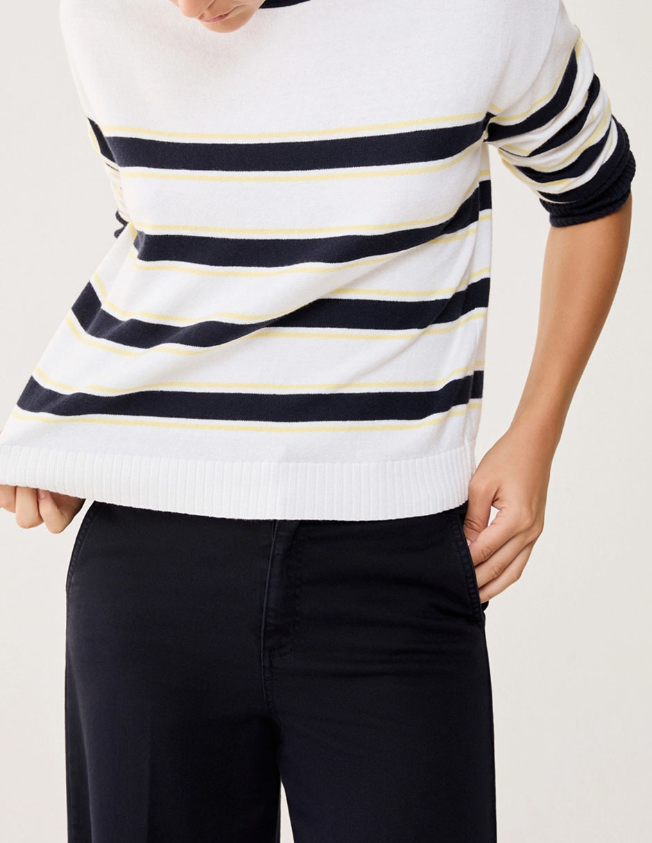 Suéter cuello redondo para mujer