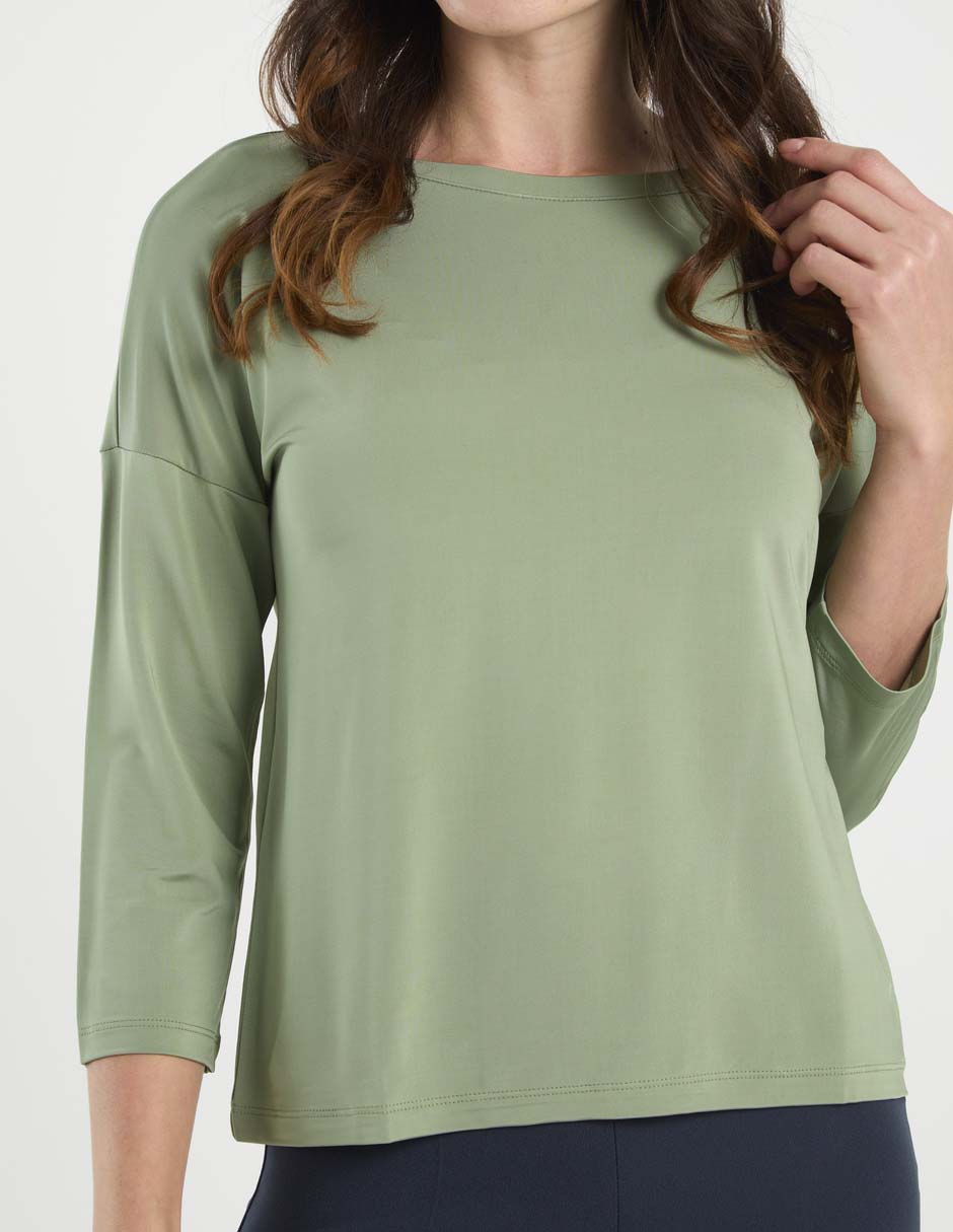 Playera manga 3/4 cuello redondo para mujer 10