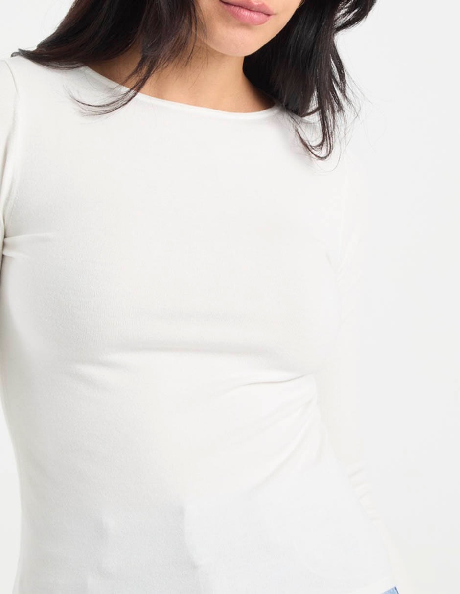 Suéter cuello redondo para mujer 12