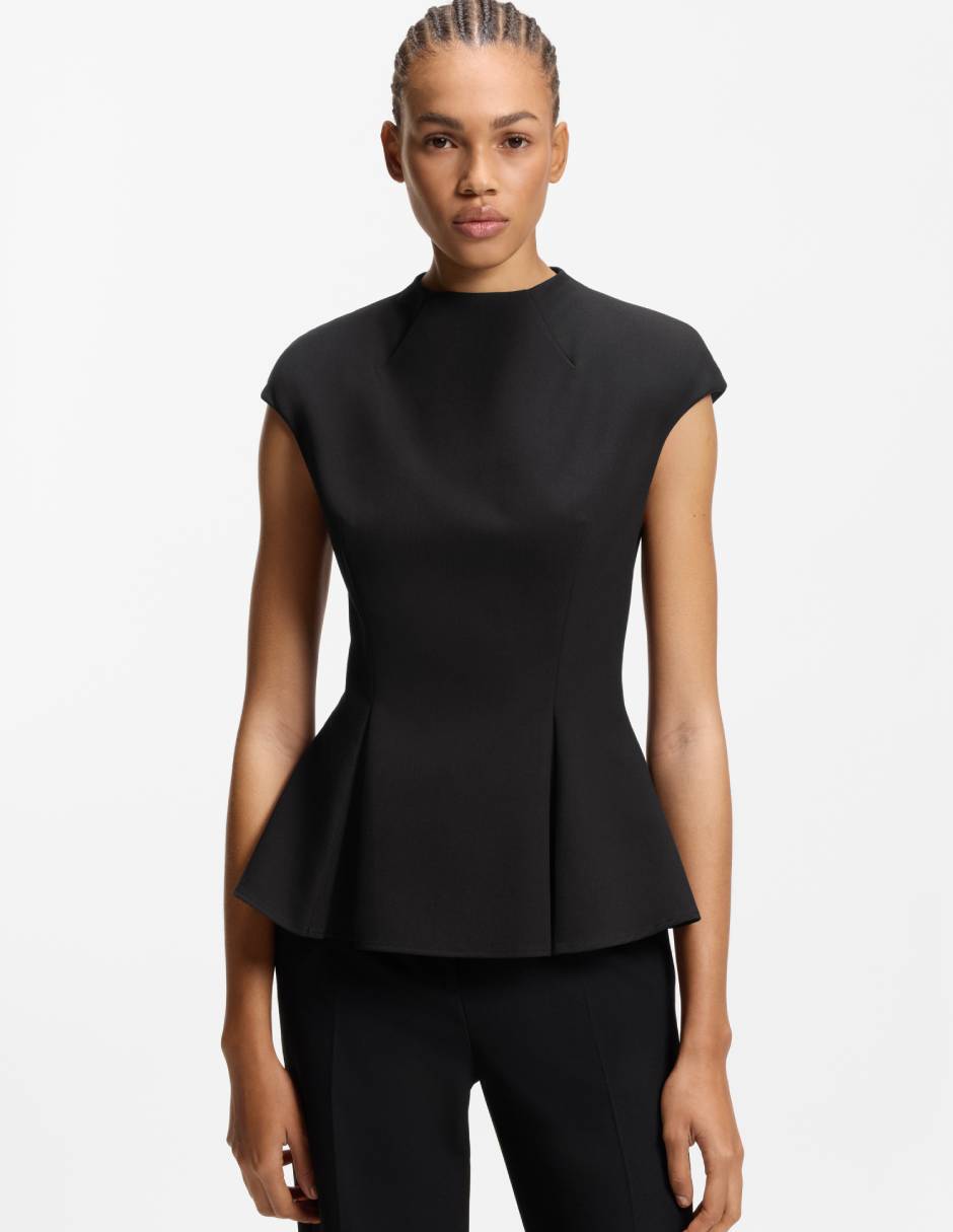 Top cuello redondo escote regular