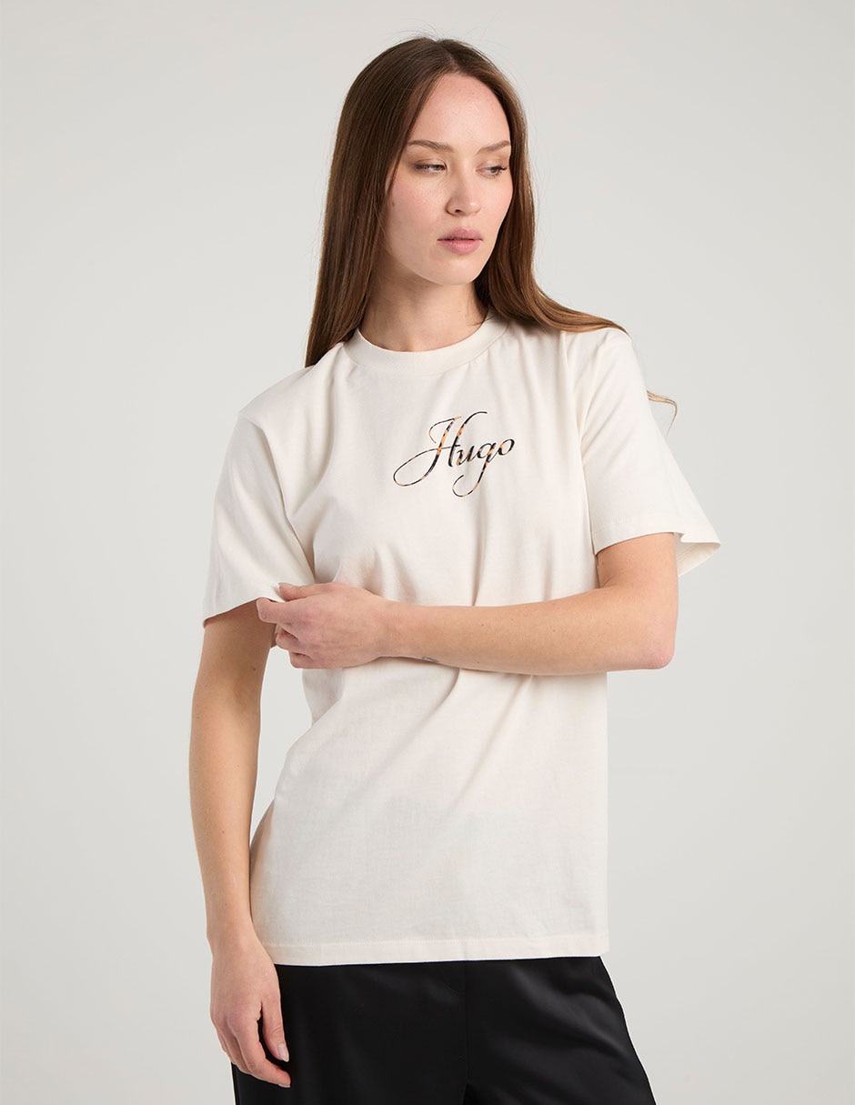 Playera manga corta cuello redondo para mujer