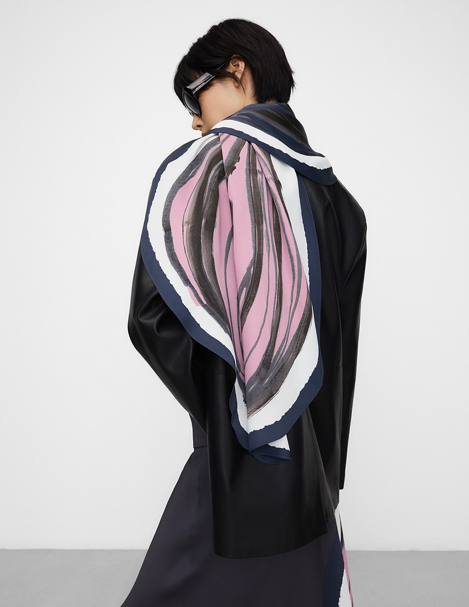Top cuello redondo tirante ancho 5