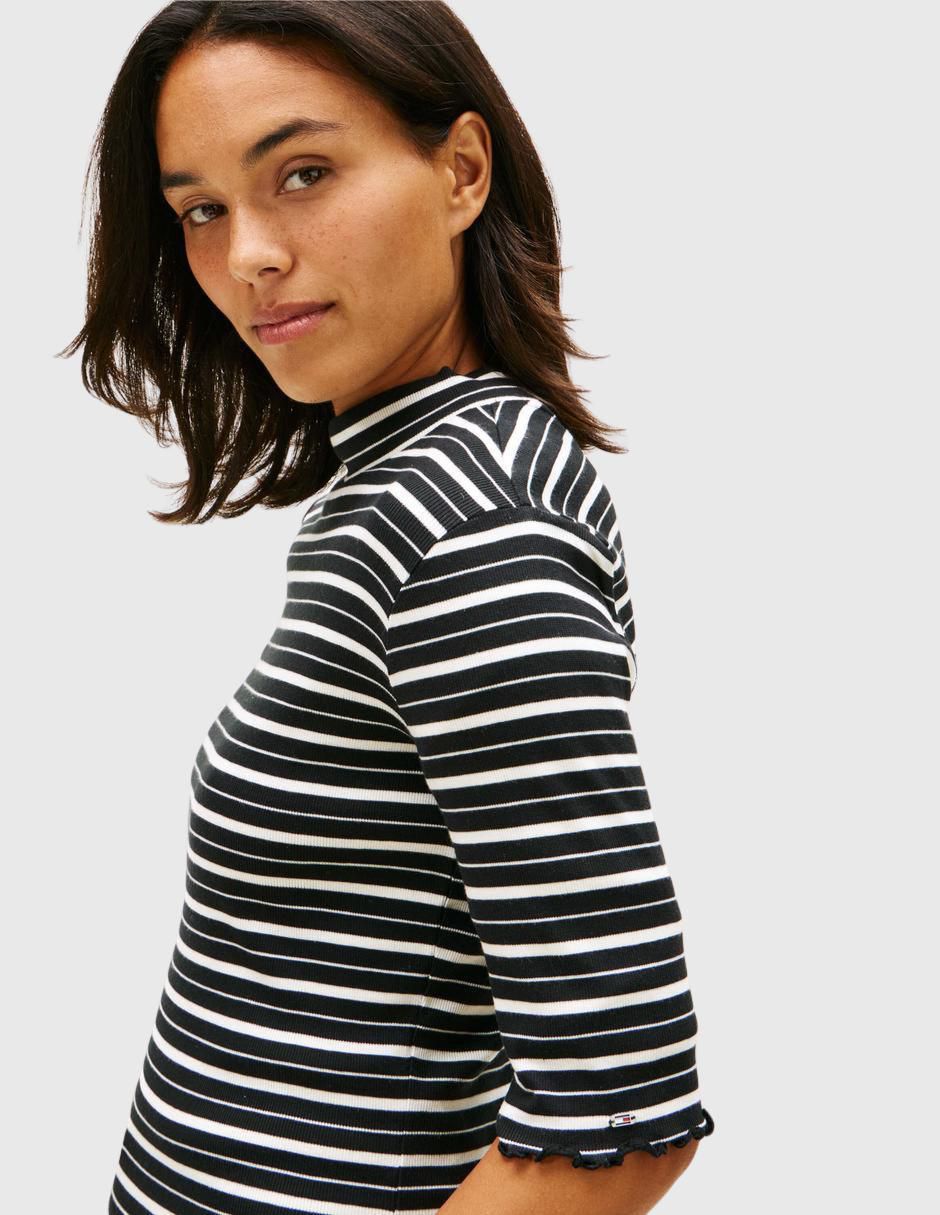 Playera manga al codo cuello redondo para mujer 3