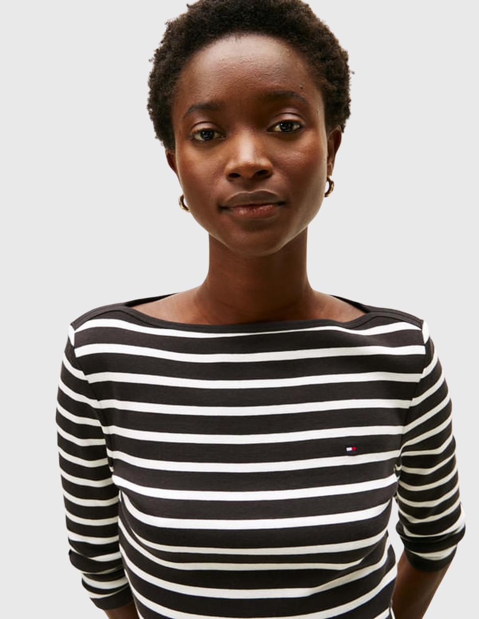 Playera manga larga cuello redondo para mujer 3